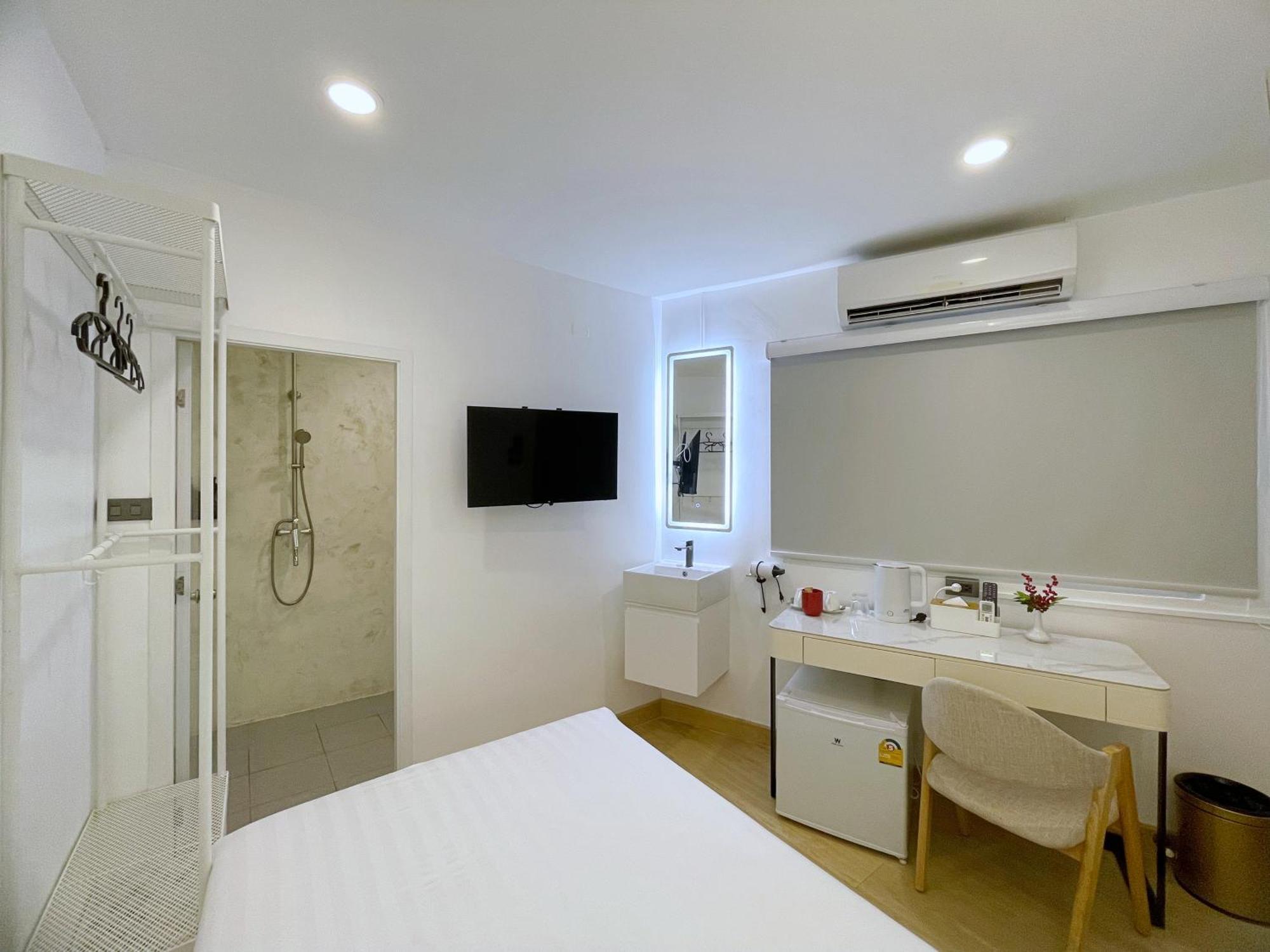 Arawana Express Sukhumvit 22 Aparthotel Банкок Екстериор снимка