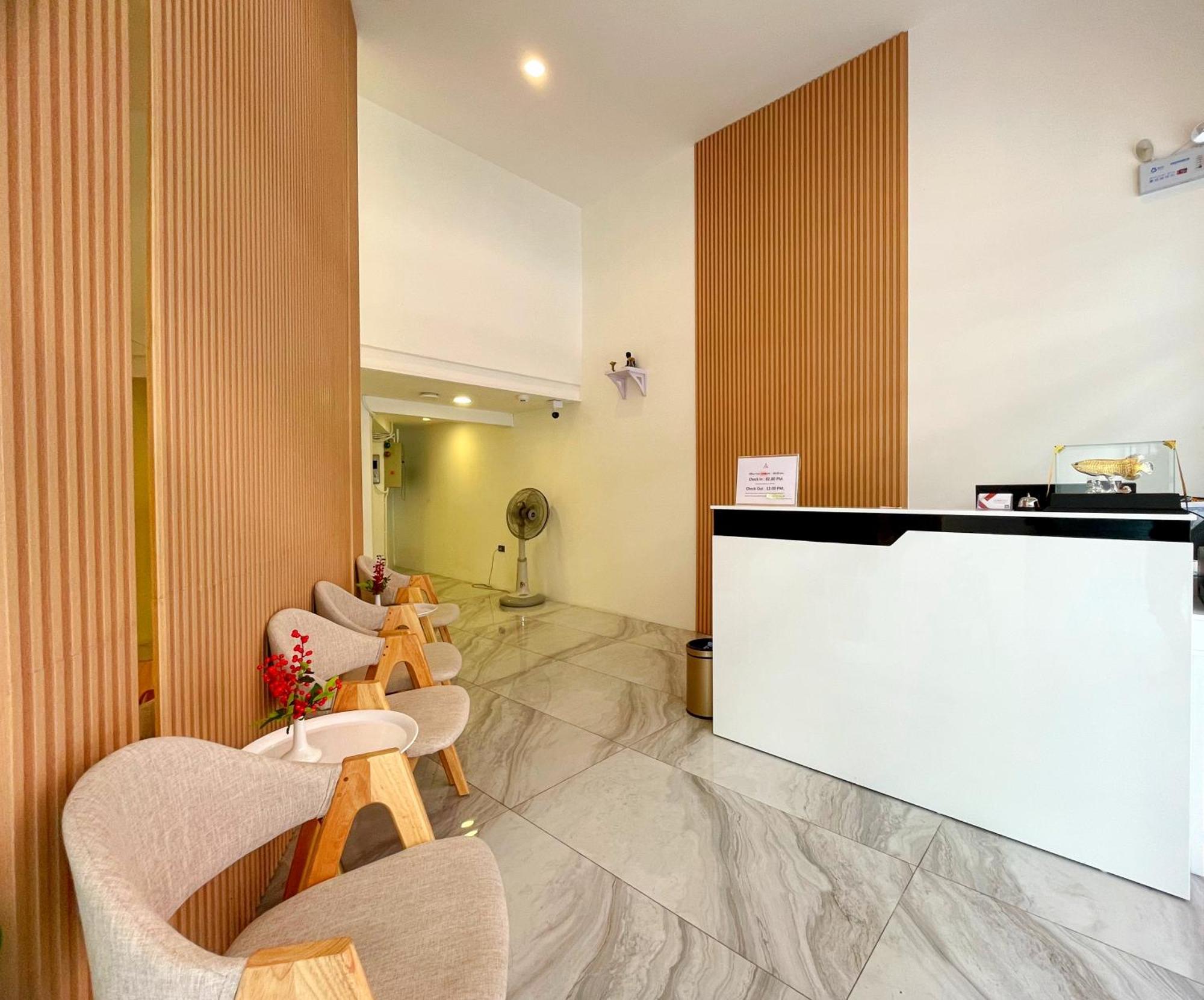 Arawana Express Sukhumvit 22 Aparthotel Банкок Екстериор снимка